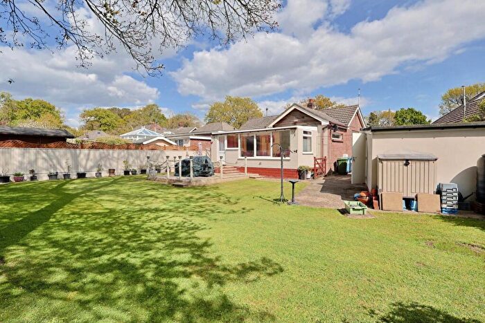 3 Bedroom Detached Bungalow For Sale In York Road, Broadstone, BH18