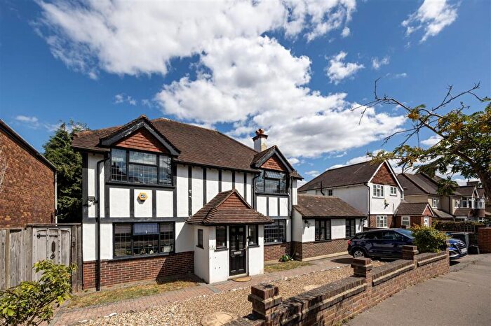 4 Bedroom Detached House For Sale In Coningsby Road, South Croydon, CR2