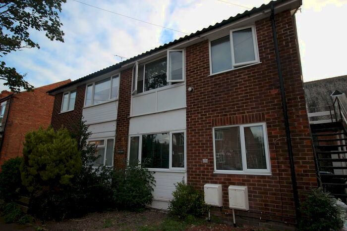 2 Bedroom Maisonette To Rent In Trent Court, Lady Bay Road, Nottingham, NG2