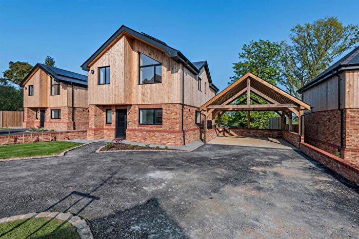 4 Bedroom Detached House For Sale In Firs Lane, Hollingbourne, Maidstone, ME17