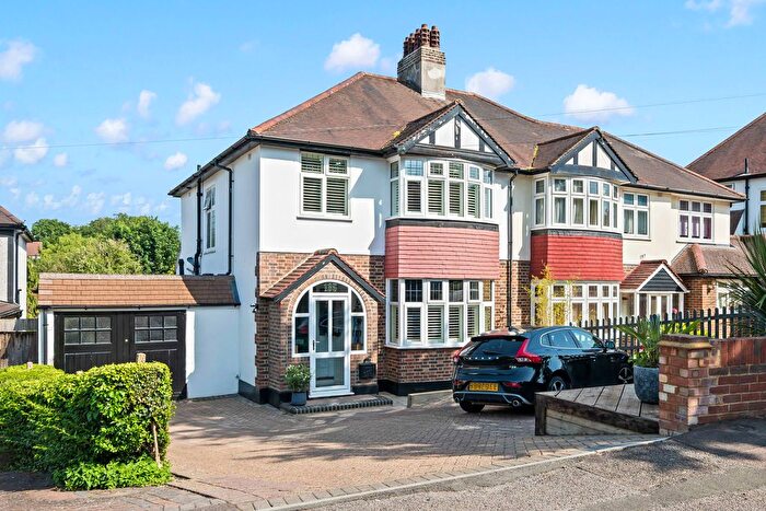 3 Bedroom Semi Detached House For Sale In Banstead Road, Carshalton Beeches, SM5
