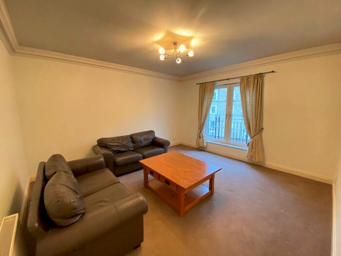 2 Bedroom Flat To Rent In East London Street, Broughton, Edinburgh, EH7