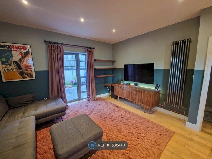 1 Bedroom Flat To Rent In Gloucester Road, Bristol, BS7