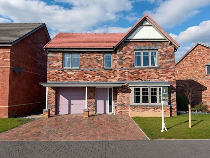 4 Bedroom Detached House For Sale In Acorn Drive, Cygnet Park, Killingworth, NE12