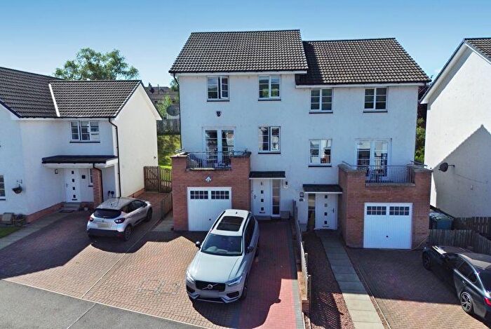 4 Bedroom Semi-Detached House For Sale In Lochan Road, Kilsyth, G65