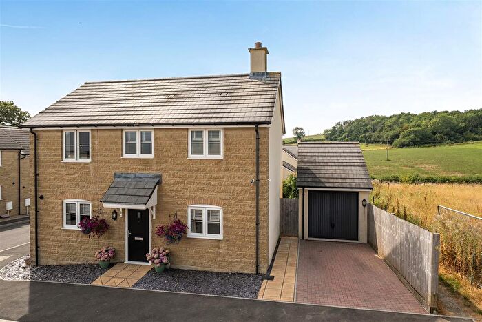 3 Bedroom Detached House For Sale In Orchard Way, Mosterton, Beaminster, DT8