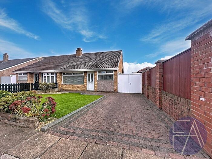 3 Bedroom Bungalow For Sale In Waterfoot Avenue, Southport, Merseyside, PR8