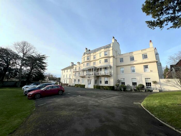 1 Bedroom Apartment To Rent In North Foreland Road, Broadstairs, CT10
