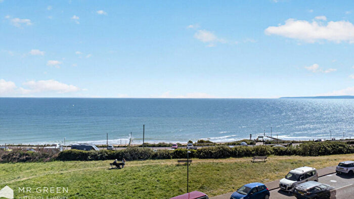 2 Bedroom Apartment For Sale In St Catherines Road, Southbourne, BH6