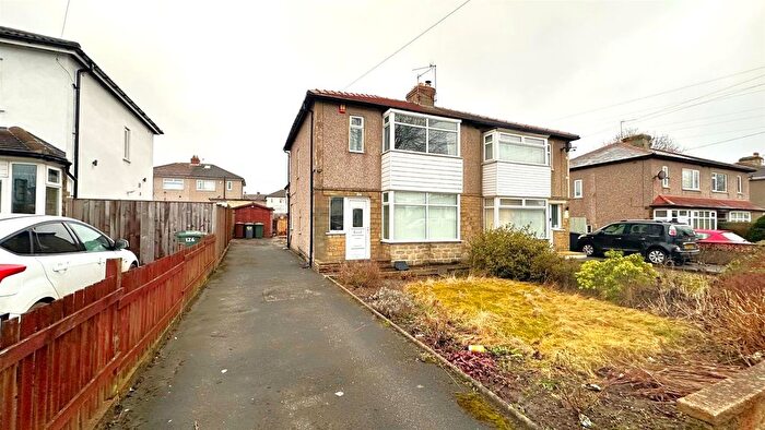 3 Bedroom Semi-Detached House To Rent In Wrose Road, Wrose, Bradford, BD2
