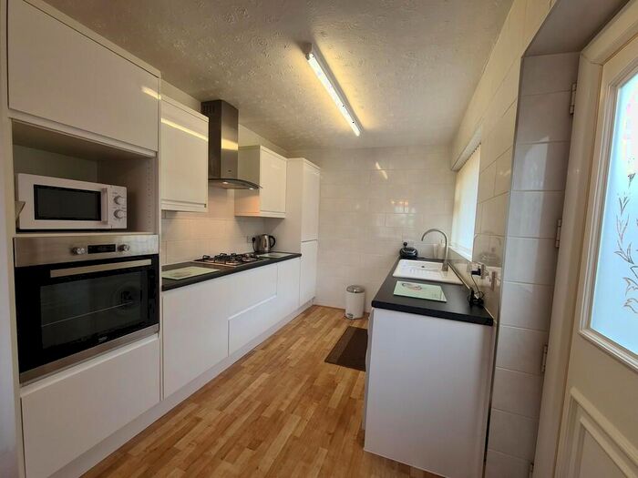 2 Bedroom Detached Bungalow For Sale In Malvern Close, Hurworth, DL2