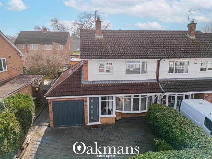 3 Bedroom Semi-Detached House For Sale In Kingfield Road, Shirley, Solihull, B90
