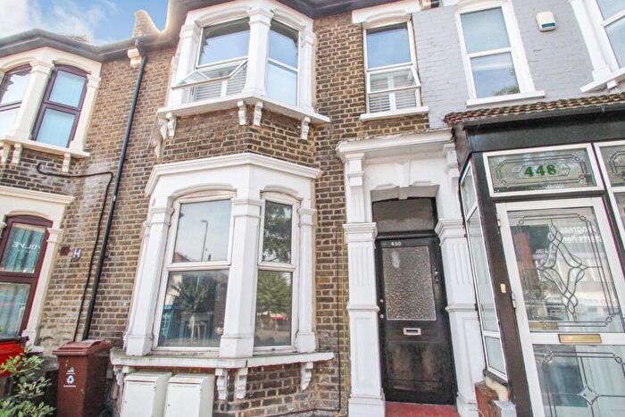 1 Bedroom Flat To Rent In Lea Bridge Road, Leyton, London, E10