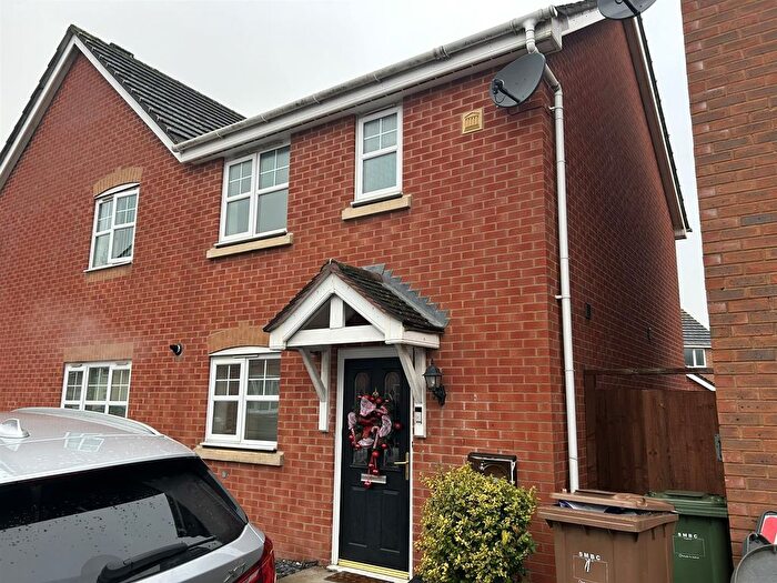 2 Bedroom Semi Detached House To Rent In Hawksworth Crescent, Chelmsley Wood, Birmingham, B37