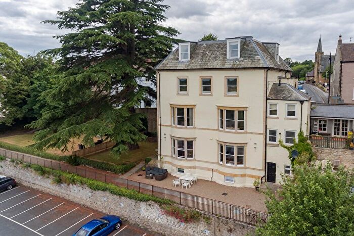 2 Bedroom Apartment For Sale In Frenchgate, Richmond, DL10