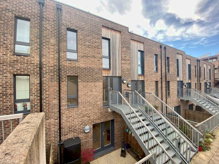 3 Bedroom Terraced House To Rent In Bedminster, Picture House Court, BS3