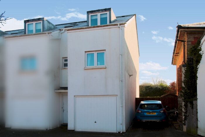 3 Bedroom End Of Terrace House For Sale In Westford Grange, Wellington, TA21