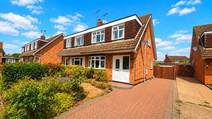 3 Bedroom Semi-Detached House For Sale In Farthings Went, Capel St Mary, IP9
