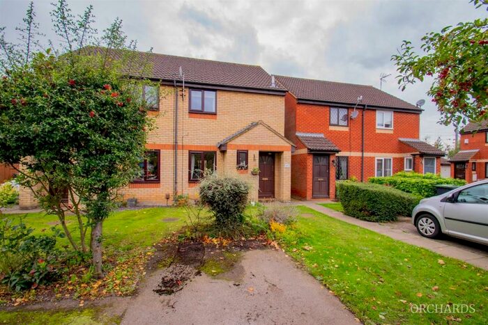 3 Bedroom Semi-Detached House To Rent In Williams Way, Flitwick, MK45