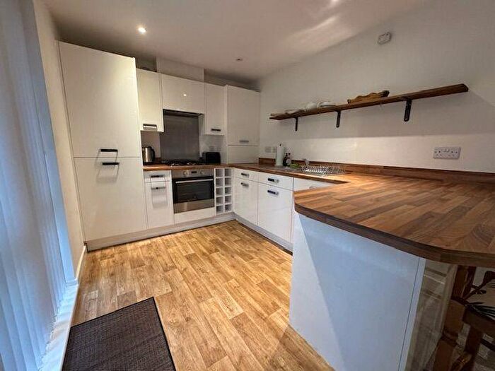 2 Bedroom Apartment To Rent In Shiell Heights, Durham, DH1