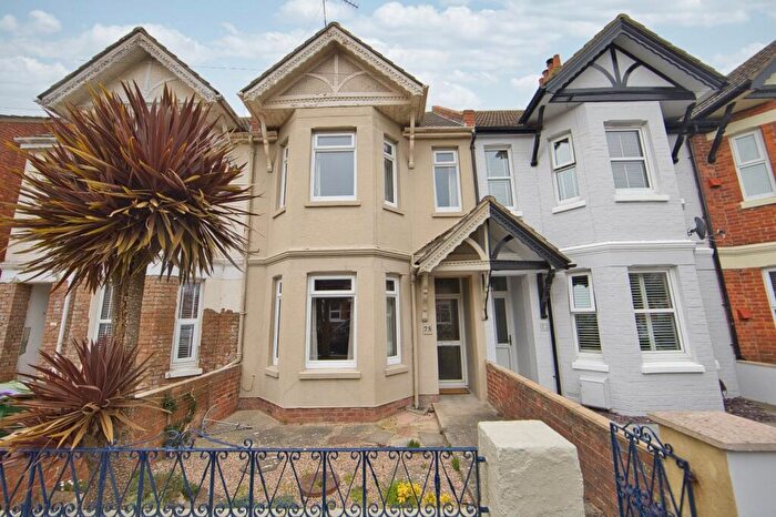 3 Bedroom Terraced House For Sale In Morehall Avenue, Folkestone, Kent, CT19