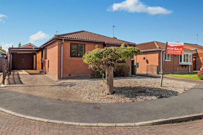 2 Bedroom Bungalow For Sale In Steadfolds Close, Thurcroft, Rotherham, S66