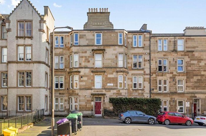 1 Bedroom Flat To Rent In , Caledonian Crescent, Edinburgh, EH11