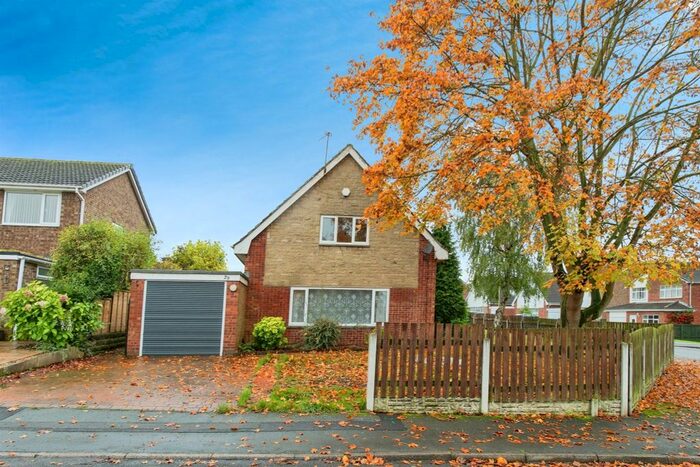 4 Bedroom Detached House To Rent In Deighton Avenue, Sherburn In Elmet, Leeds, LS25