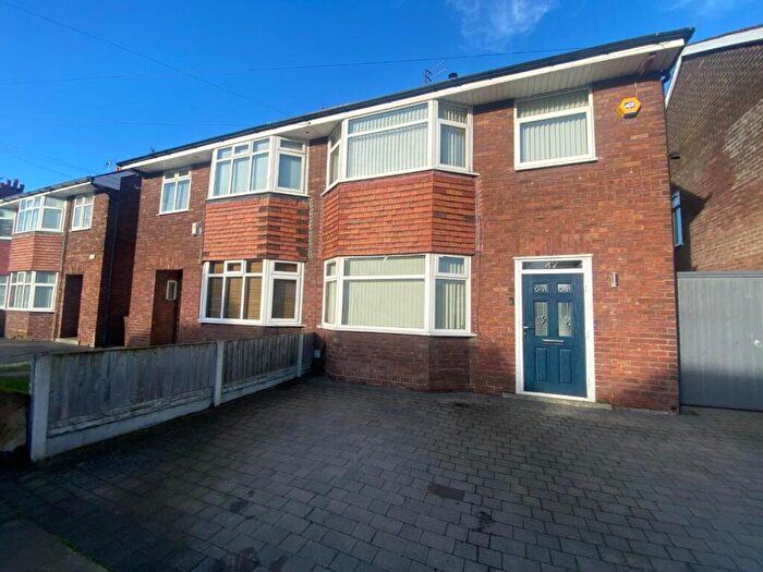 3 Bedroom Semi Detached House For Sale In Moorfield Road, Liverpool, L23