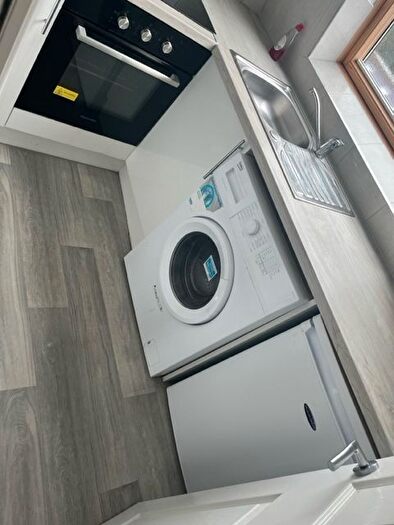 1 Bedroom Flat To Rent In Hibbert Street, Luton, LU1