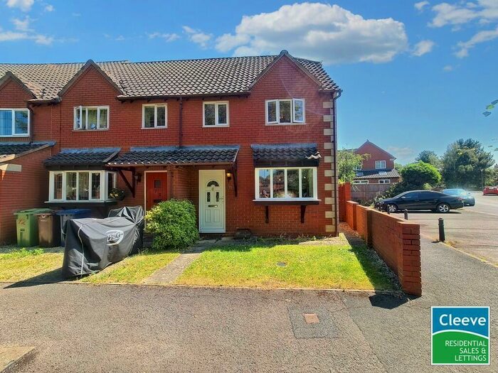 3 Bedroom End Of Terrace House To Rent In The Highgrove, Bishops Cleeve, GL52