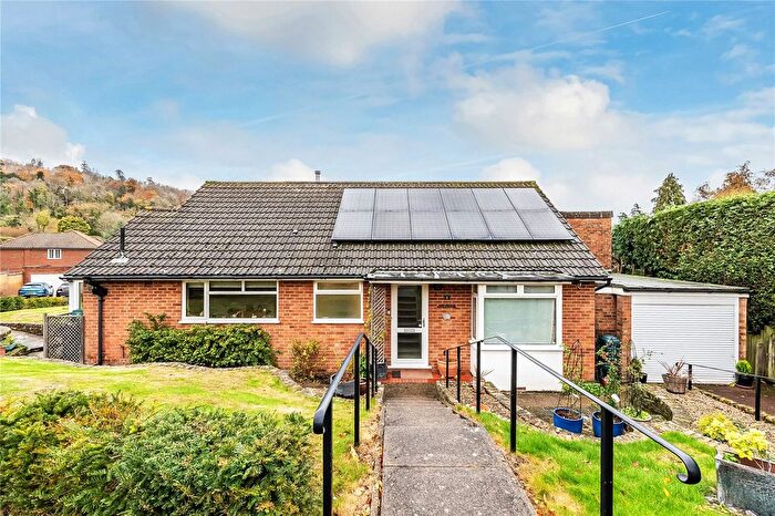 2 Bedroom Bungalow For Sale In Huntersfield Close, Reigate, Surrey, RH2