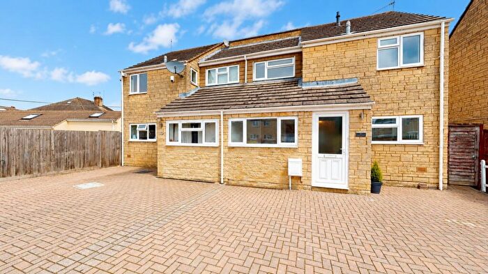 4 Bedroom Semi Detached House To Rent In Rose Way, Cirencester, Gloucestershire, GL7