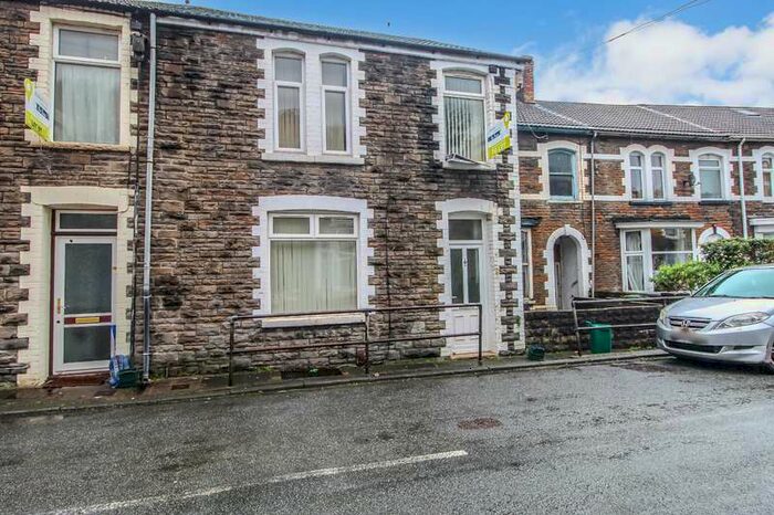 6 Bedroom House To Rent In Wood Road, Treforest, Pontypridd, CF37