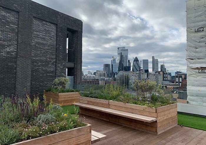 1 Bedroom Flat For Sale In Apartment Emery Wharf Emery Way, Wapping, E1W