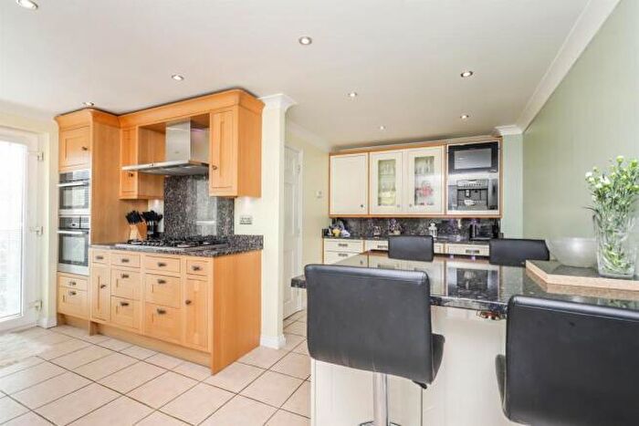 4 Bedroom Town House To Rent In Riverdown, March, PE15