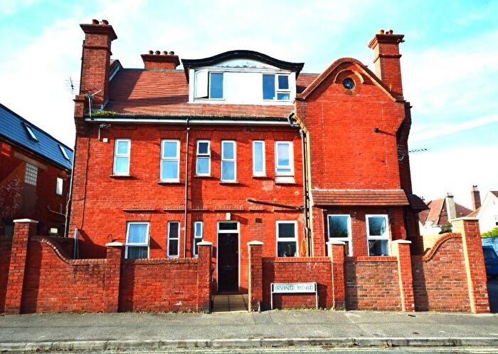 2 Bedroom Flat To Rent In Southbourne, BH6