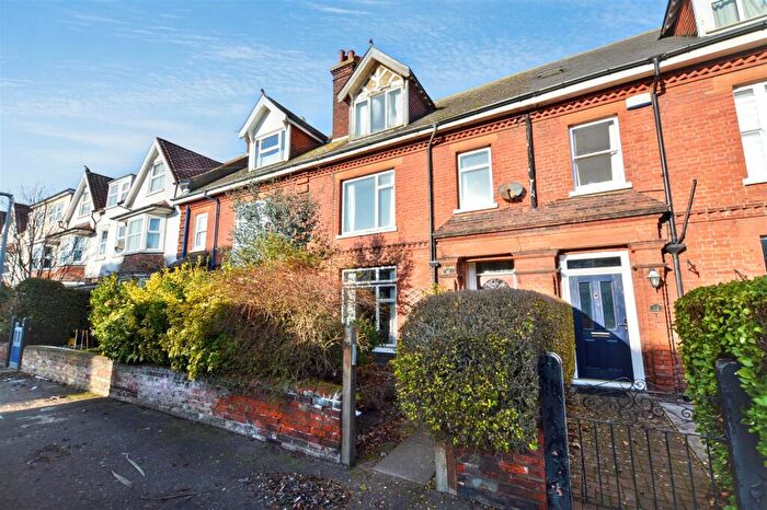 6 Bedroom Terraced House For Sale In South Street, Sheringham, NR26