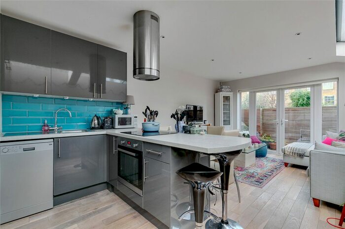 1 Bedroom Terraced House To Rent In Fernside Road, London, SW12