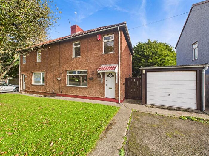 3 Bedroom Semi Detached House For Sale In Park Lane, Shiremoor, NE27