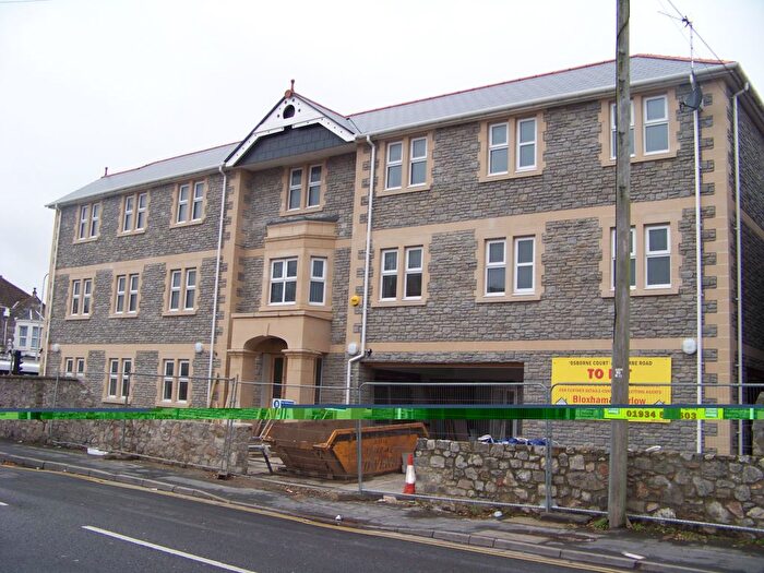 2 Bedroom Flat To Rent In Ashcombe Road, Weston-Super-Mare, BS23