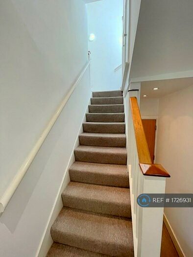 1 Bedroom Flat To Rent In Reighton Road, London, E5