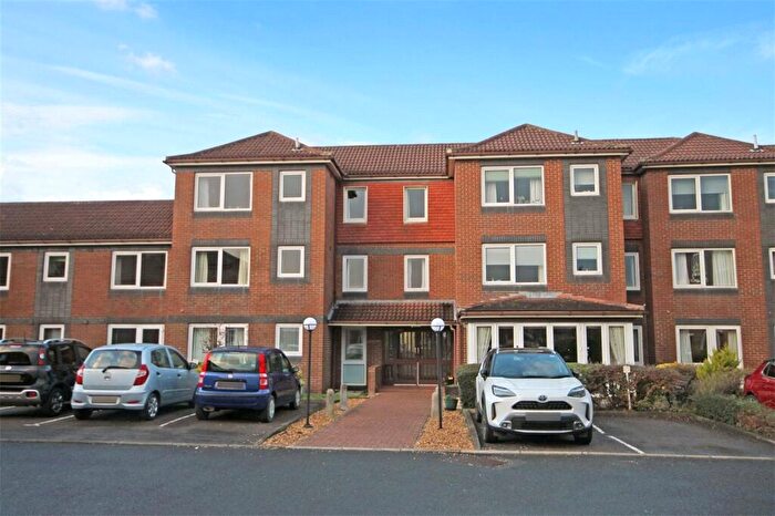 1 Bedroom Apartment For Sale In Arden Court, Northallerton, North Yorkshire, England, DL6