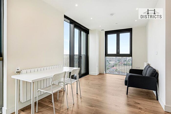2 Bedroom Apartment To Rent In Menara Point, TwelveTrees Park, London, E16