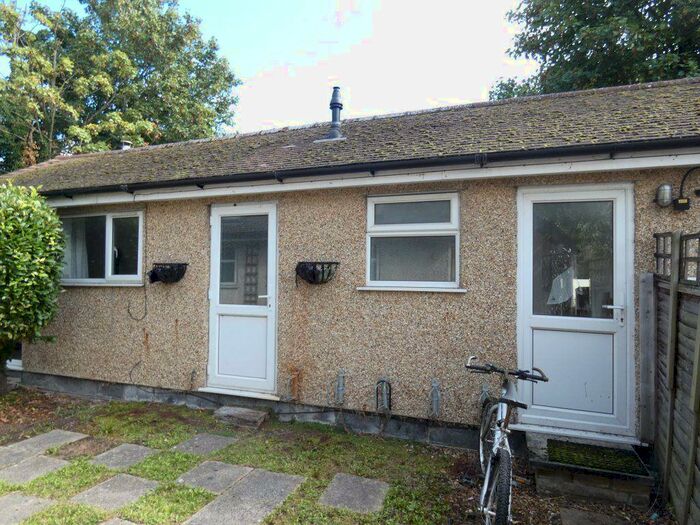 1 Bedroom Flat To Rent In Akeman Street, Cambridge, CB4