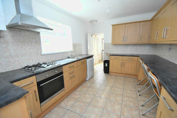 5 Bedroom House To Rent In Richard Street, Cathays, Cardiff, CF24
