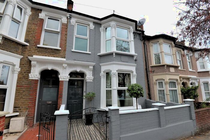 5 Bedroom Terraced House To Rent In Jewel Road, Walthamstow, London, E17