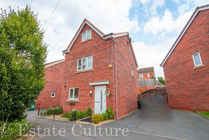 3 Bedroom Detached House To Rent In Lapworth Road, Coventry, CV2