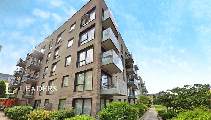 2 Bedroom Flat To Rent In Watson House, Mill Park, CB1