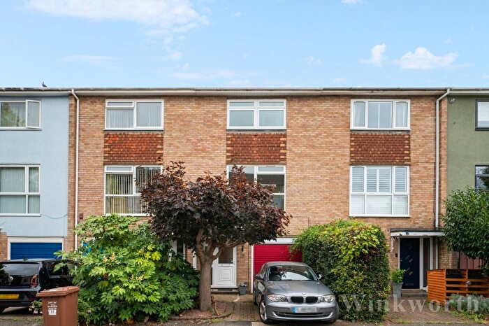 4 Bedroom Town House To Rent In April Glen, Mayow Road, London, SE23